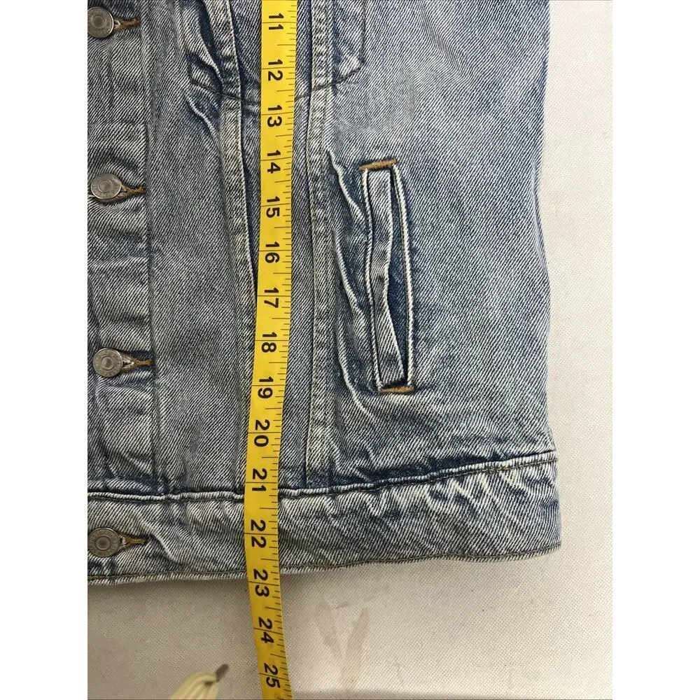 Levi’s Womens Medium Frayed Denim Vest Biker Patches Skull - Picture 13 of 13